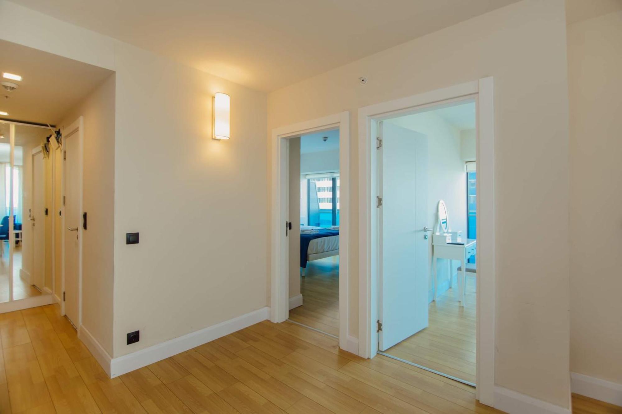 Orbi City Black Sea View Aparthotel Батуми Екстериор снимка