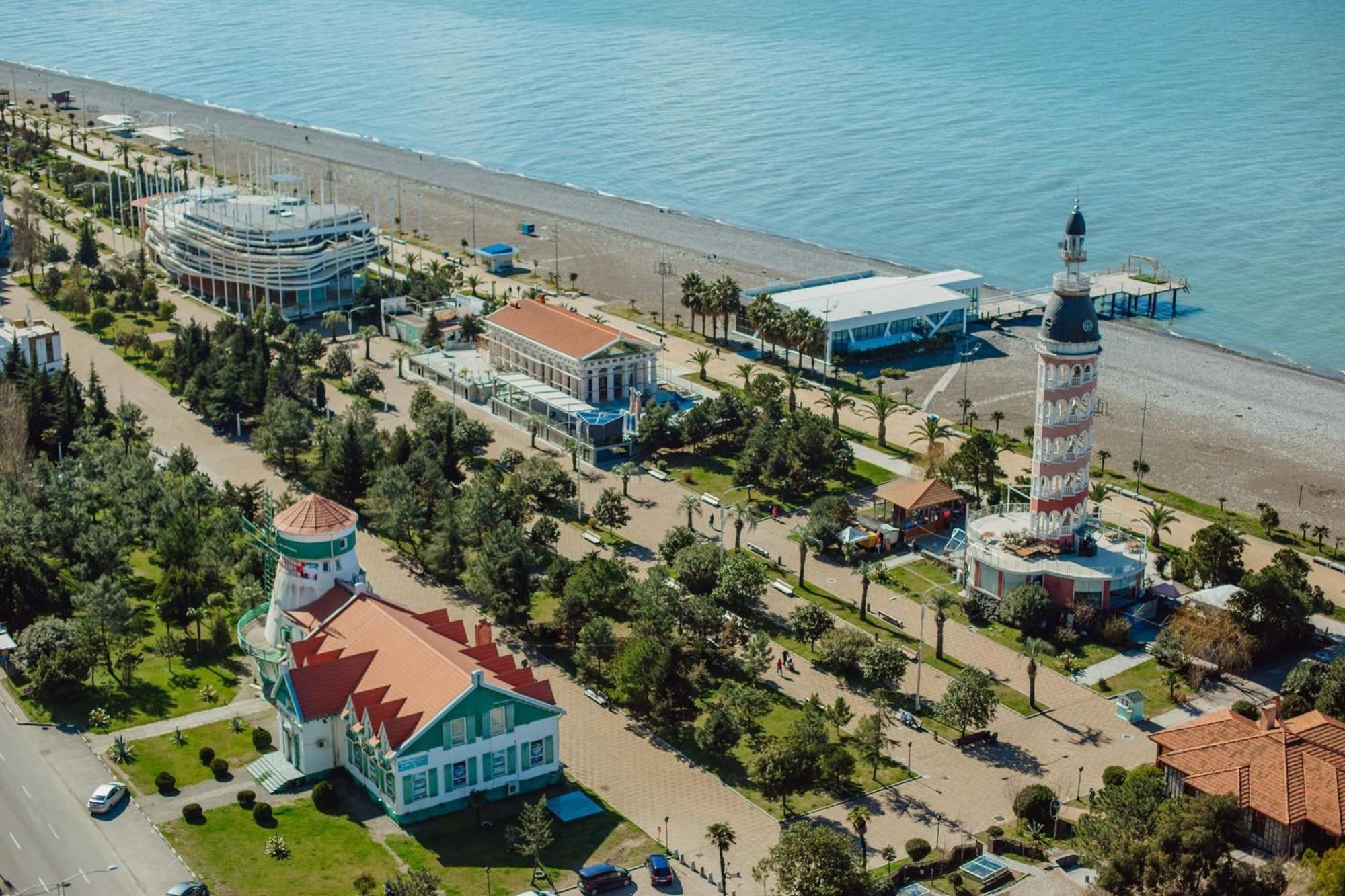 Orbi City Black Sea View Aparthotel Батуми Екстериор снимка